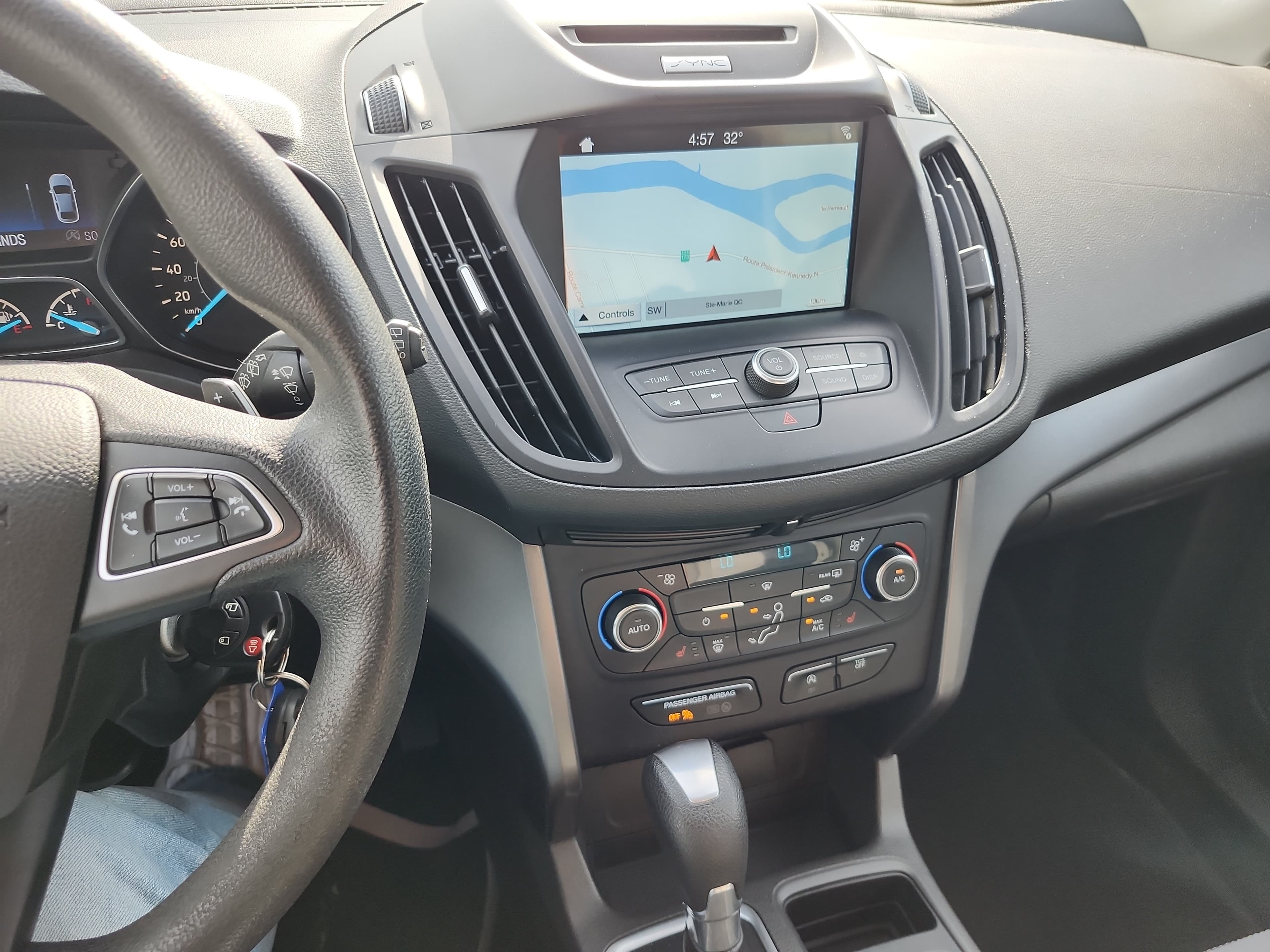 2017 Ford Escape SE photo 10
